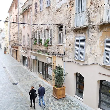 Le Joli Pied-a-terre Bastia (Corsica)